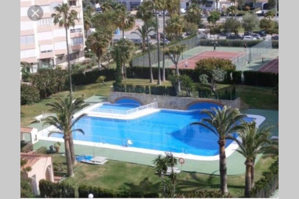 Apartamento A Estrenar En Primera Linea De Playa Торрокс-Коста Экстерьер фото