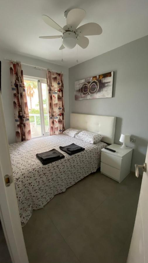 Apartamento A Estrenar En Primera Linea De Playa Торрокс-Коста Экстерьер фото